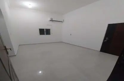 Apartment - 1 Bedroom - 1 Bathroom for rent in Al Aziziyah - Al Aziziyah - Doha