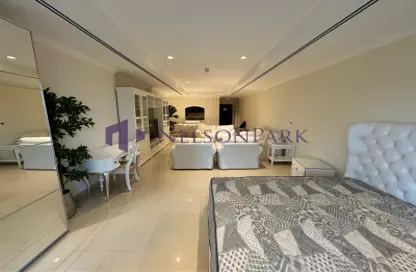 Room / Bedroom image for: Apartment - 1 Bathroom for rent in East Porto Drive - Porto Arabia - The Pearl Island - Doha, Image 1