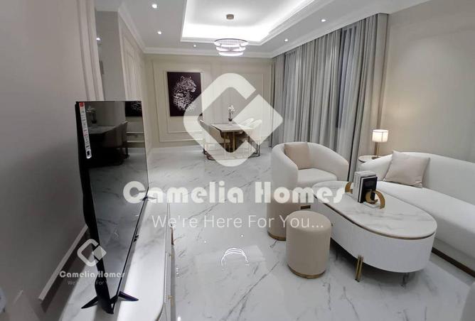 932519 - Property Image 2