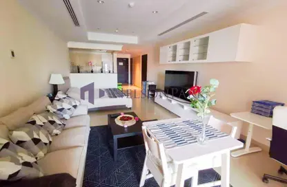 Apartment - Studio - 1 Bathroom for rent in Tower 13 - Porto Arabia - The Pearl Island - Doha