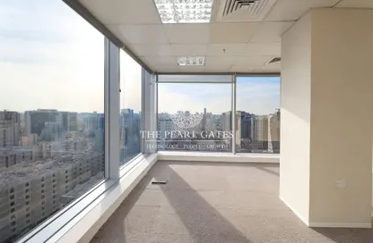 Office Space - Studio - 2 Bathrooms for rent in Ras Abu Aboud - Doha