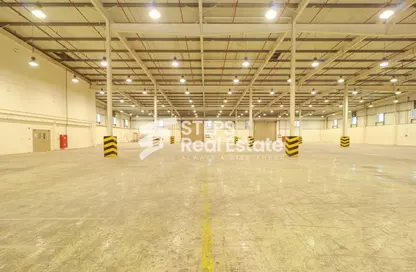 Parking image for: Warehouse - Studio for rent in Industrial Area 4 - Industrial Area - Industrial Area - Doha, Image 1