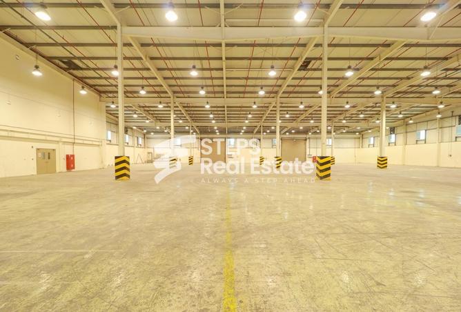 مخزن - استوديو للايجار في المنطقة الصناعية 4 - المنطقة الصناعية - المنطقة الصناعية - الدوحة