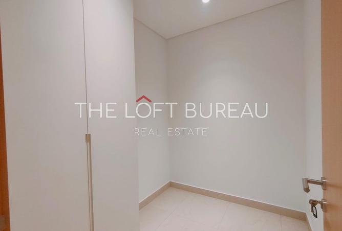 940675 - Property Image 2