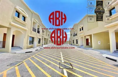 مجمع سكني - 5 غرف نوم - 5 حمامات للايجار في شارع المرخية - المرخية - الدوحة
