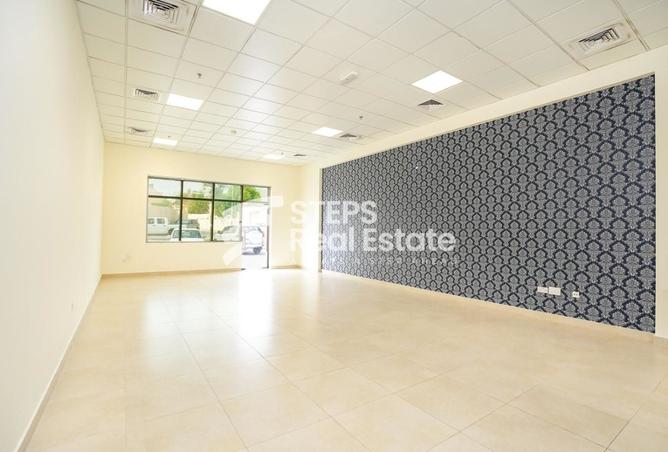 951127 - Property Main Image
