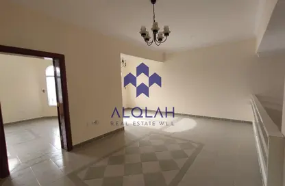 فيلا - 5 غرف نوم - 5 حمامات للايجار في اللقطة - اللقطة - الدوحة