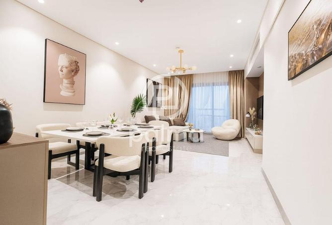 982424 - Property Image 2