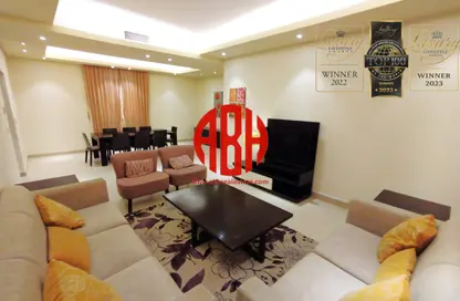 Apartment - 3 Bedrooms - 2 Bathrooms for rent in Al Sadd Road - Al Sadd - Doha
