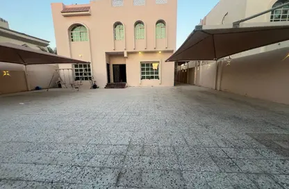 Villa - 5 Bedrooms - 6 Bathrooms for rent in MEBS Business Center - Al Azizia Street - Al Aziziyah - Doha