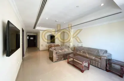 Apartment - 1 Bedroom - 2 Bathrooms for rent in East Porto Drive - Porto Arabia - The Pearl Island - Doha
