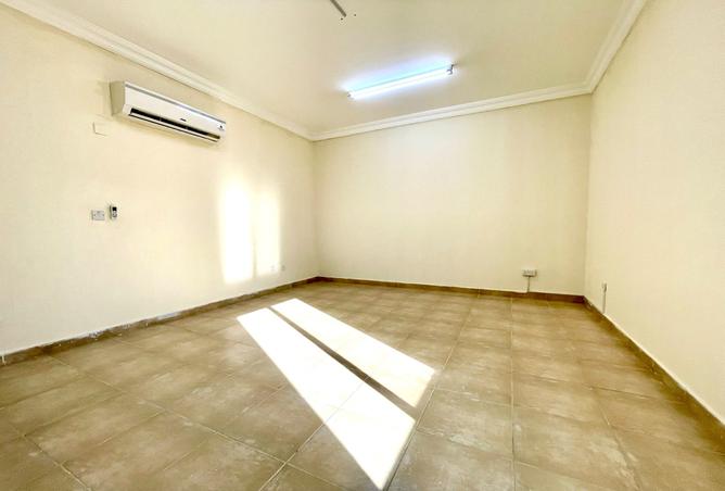 940797 - Property Image 3