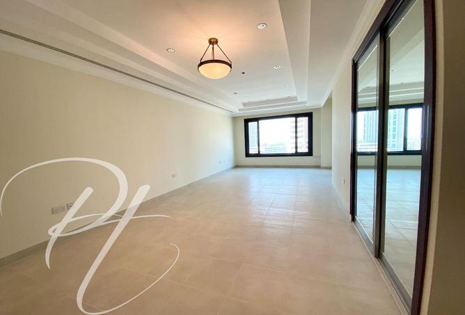 981693 - Property Image 3