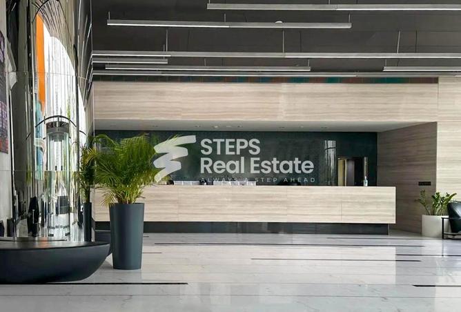 Office Space - Studio - 2 Bathrooms for rent in Burj DAMAC Marina - Marina District - Lusail