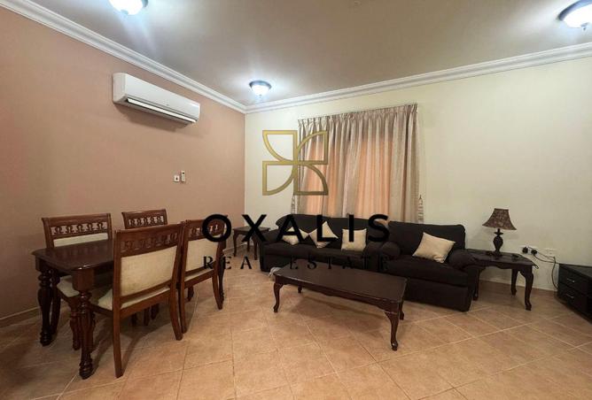 968151 - Property Image 2