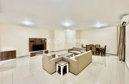 Apartment - 2 Bedrooms - 2 Bathrooms for rent in Old Al Ghanim - Al Ghanim - Doha