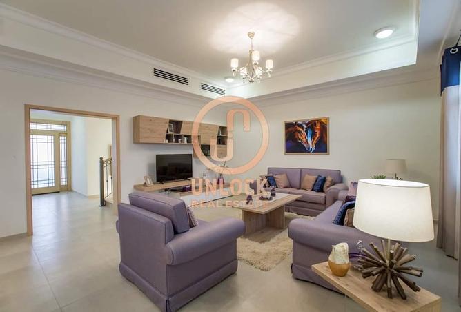 1004878 - Property Image 2