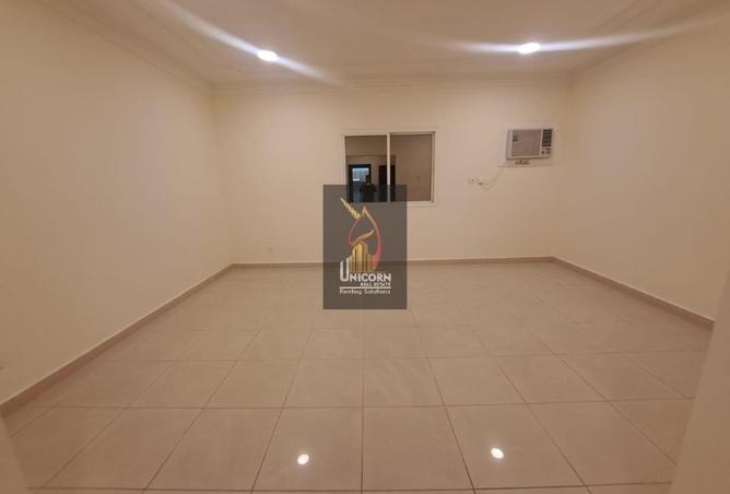 994654 - Property Image 3