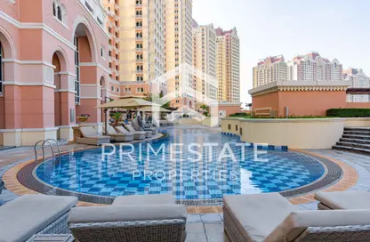 Apartment - 1 Bedroom - 3 Bathrooms for rent in Tower 21 - Viva Bahriyah - The Pearl Island - Doha