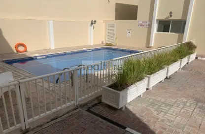 مجمع سكني - 3 غرف نوم - 5 حمامات للايجار في المعمورة - المعمورة - الدوحة