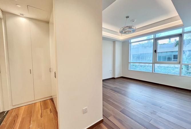 977339 - Property Image 3