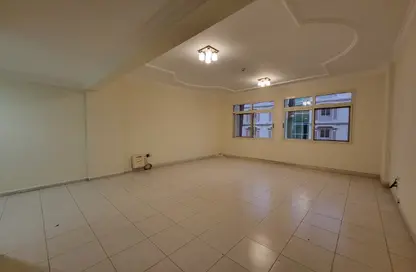 Apartment - 3 Bedrooms - 3 Bathrooms for rent in Al Qawafell Street - Al Sadd - Doha