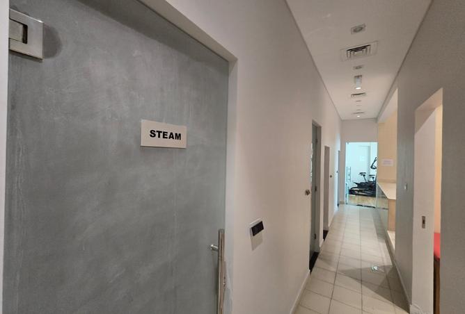 881665 - Property Image 2