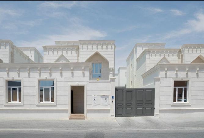 903906 - Property Main Image