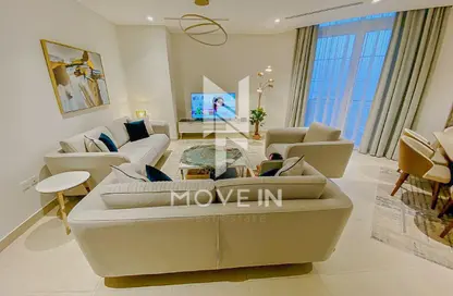 Apartment - 2 Bedrooms - 4 Bathrooms for rent in Floresta Gardens - Floresta Gardens - The Pearl Island - Doha