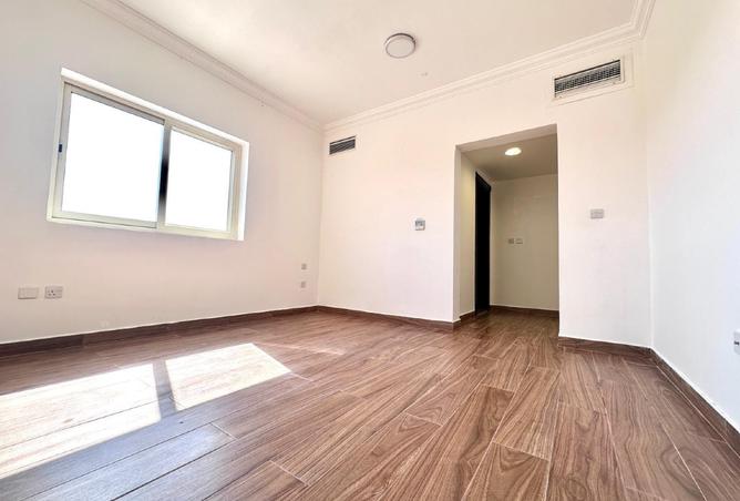 970015 - Property Image 3