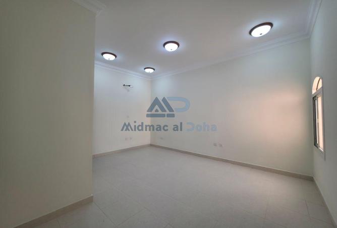 1000505 - Property Image 3