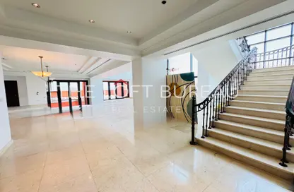 (بنتهاوس  (روف - 4 غرف نوم - 6 حمامات للايجار في طريق بورتو الشرقي - بورتو أرابيا - جزيرة اللؤلؤة - الدوحة