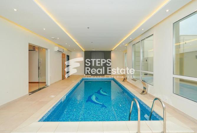 992376 - Property Image 2