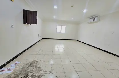 Apartment - 3 Bedrooms - 3 Bathrooms for rent in Al Muntazah Street - Al Muntazah - Doha