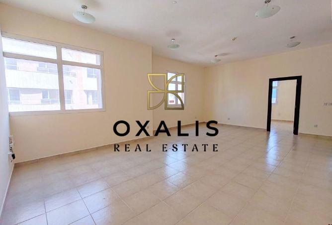 965679 - Property Main Image