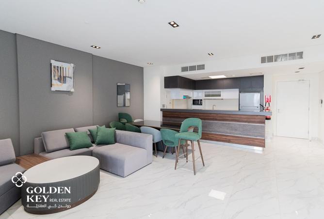 982706 - Property Image 2