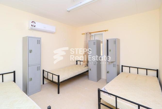 934443 - Property Image 2