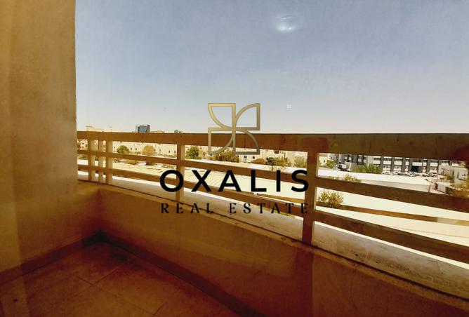 999111 - Property Image 3