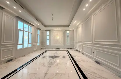 Villa - 7+ Bedrooms - 7+ Bathrooms for sale in Onaiza - Onaiza - Doha