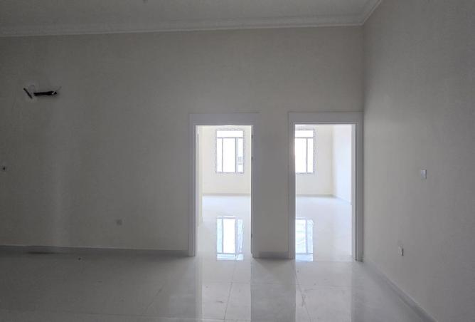 999304 - Property Image 3