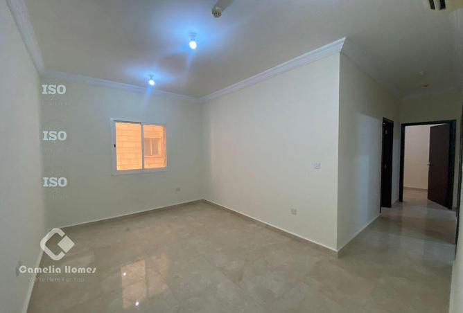944192 - Property Image 2