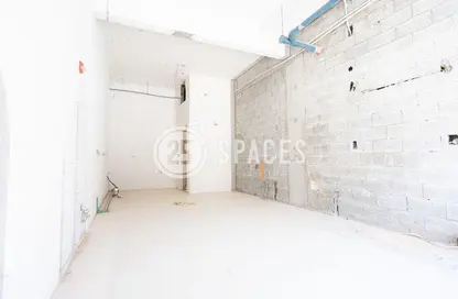 Retail - Studio for rent in Gold Plaza - Abu Hamour - Doha