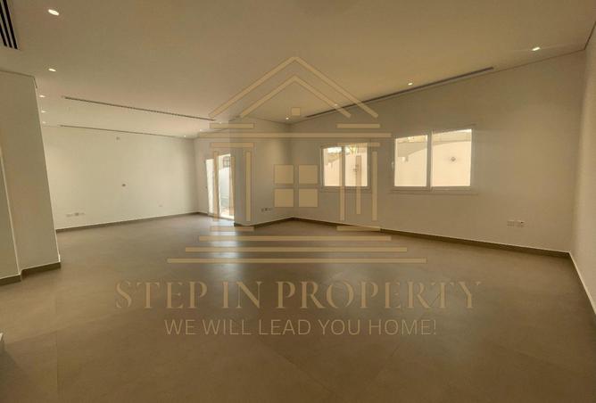 980075 - Property Image 2