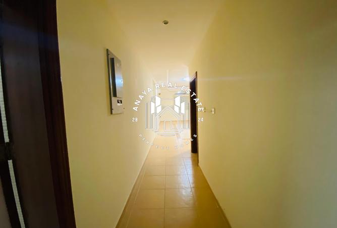 897027 - Property Image 3