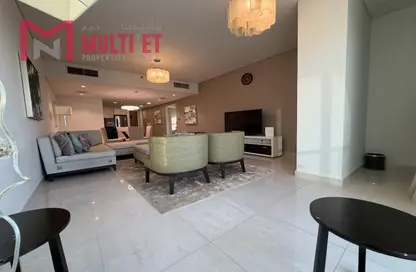 Apartment - 2 Bedrooms - 3 Bathrooms for rent in Lusail Residence - Marina District - Lusail