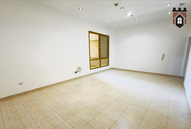 991096 - Property Image 3