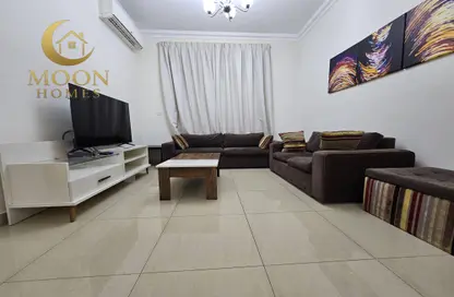 شقة - 3 غرف نوم - 2 حمامات للايجار في شارع المطار القديم - طريق المطار القديم - الدوحة شقة - 3 غرف نوم - 2 حمامات للايجار في شارع المطار القديم - طريق المطار القديم - الدوحة