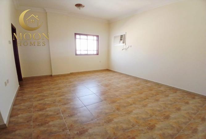 1005343 - Property Image 3