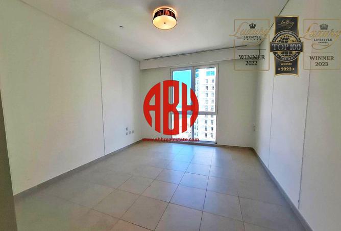 962093 - Property Image 2