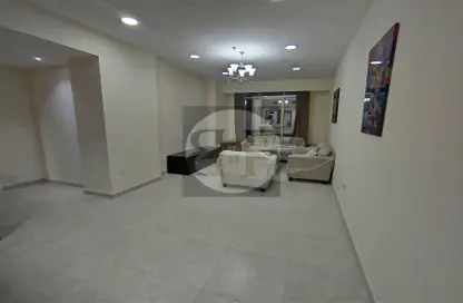 Apartment - 3 Bedrooms - 3 Bathrooms for rent in Fereej Bin Mahmoud South - Fereej Bin Mahmoud - Doha